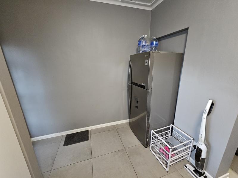 1 Bedroom Property for Sale in Rosebank Western Cape